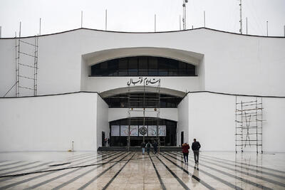 آزادی بعد از فوتبال، برای کشتی هم جاخالی داد! - پارس فوتبال