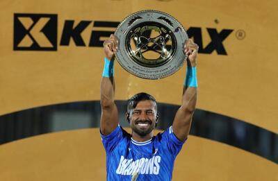 طلایی‌پوشان به آبی‌ها پاتک نمی‌زنند؛ سپاهان تمایلی به جذب رامین رضاییان و عارف آقاسی ندارد - پارس فوتبال