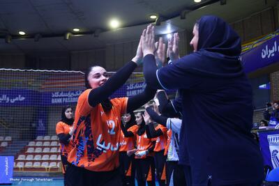 لیگ برتر والیبال زنان ایران؛ نتایج کامل هفته دوم با تداوم صدرنشینی سایپا و آرکا - پارس فوتبال