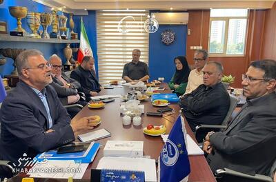 بمبگذاری در استقلال؛ قرار نیست آب خوش از گلوی ساپینتو پایین برود! - پارس فوتبال