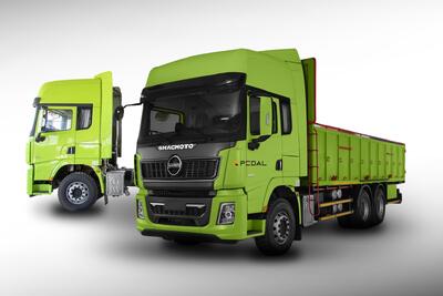بررسی کامیون باری شکموتو X5000-L آرین دیزل؛ مشخصات فنی، امکانات و قیمت نسخه جفت محور - پدال