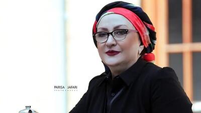  فیلم/ وقتی سلیقه شخصی حرف اول را می‌زند؛ جزئیاتی از خانه مریم امیرجلالی: از مبلمان عنابی رنگ و آینه کنسول مد روز تا دیوارکوبهای مینیمال