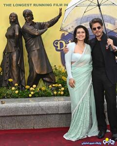  شاهرخ خان و کاجول، از مجسمه‌های خودشان در لندن رونمایی کردند