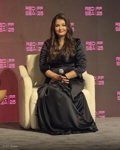  استایل شگفت‌آور آیشواریا رای در جده