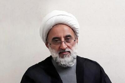  عضو خبرگان رهبری: هیچ کسی ادعا نمی‌کند که قانون اساسی ما نقص ندارد