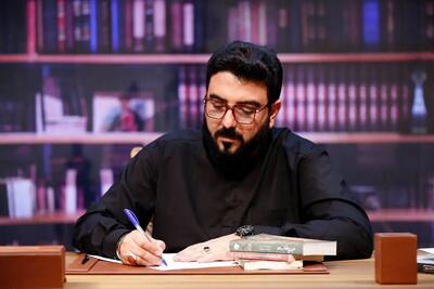  آواز جگرسوز؛ شعرخوانی زیبا و مغموم با صدای غمگین شاعر معاصر که اشک همرو درآورد
