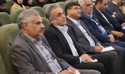  مطالبات دانشجویان یادداشت شد آیا پیگیری هم می‌شوند؟/ دانشجویان از خوابگاه فرسوده تا امکانات دیجیتال سخن گفتند + فیلم