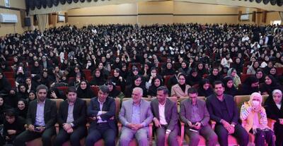  گرامیداشت روز دانشجو در دانشگاه آزاد اسلامی واحد شهید حاج قاسم سلیمانی کرمان+عکس