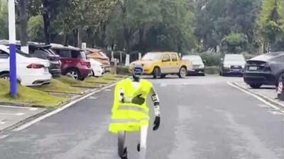  ربات‌های چینی دستیار «هوشمند» برای پارکینگ