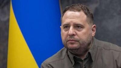  ولودیمیر زلنسکی، مشاور سابق خود «یرماک» را از نهادهای کلیدی امنیتی و نظامی کنار گذاشت