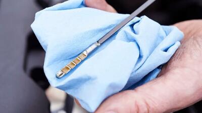 اشتباهات رایج در اندازه گیری روغن موتور خودرو + روش درست