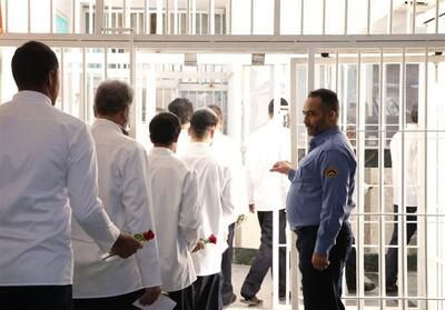 300 زندانی در سفر هیئت عالی قضایی به استان زنجان آزاد شدند - تسنیم