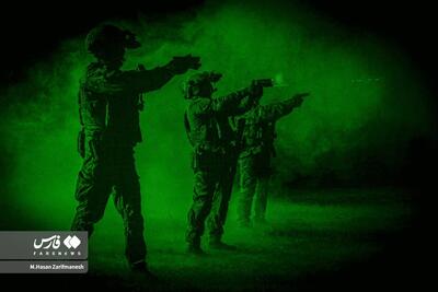  تمرین تخصصی رزم در جنگل توسط یگان ویژۀ فاتحین