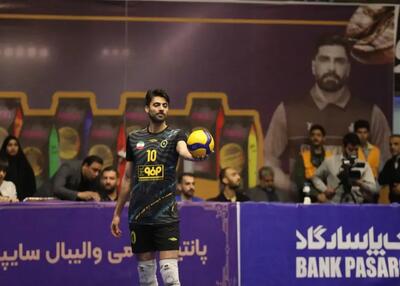 سپاهان با این فوق ستاره به قهرمانی فکر می‌کند