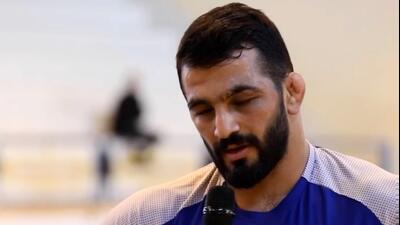 حسن یزدانی ، جمعه در سالن هفتم تیر روی تشک میرود