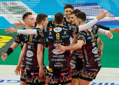 تحقیر عجیب سرمربی ایران: ٢۵ بر ١٠!