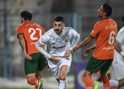 انتقام از نارنجی‌ها با گل 3 امتیازی (عکس)