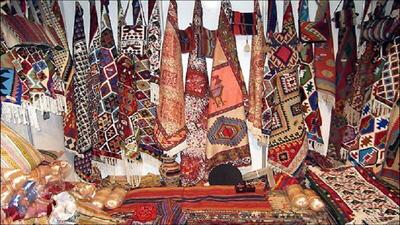  فعالیت ۳۰ هزار هنرمند در ۶۰ رشته صنایع دستی در اردبیل