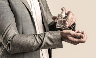  چطور عطر بزنیم که ماندگاری‌اش بیشتر شود؟