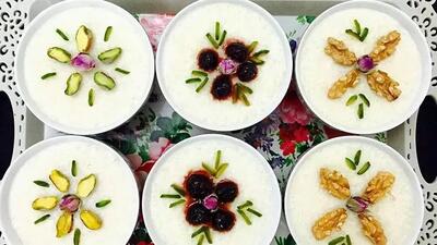  طرز تهیه فرنی نارگیلی به روش ساده و سنتی در خانه / دسر خوشمزه و آسان برای شب یلدا: فرنی نارگیلی مرحله‌به‌مرحله / فرنی نارگیلی خانگی؛ راز خوشمزه شدن دسر شب یلدا به سبک سنتی | اندیشه قرن