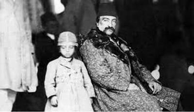   طاق نصرتی که عراقی‌ها برای استقبال از «ناصرالدین شاه» برپا کردند(عکس)