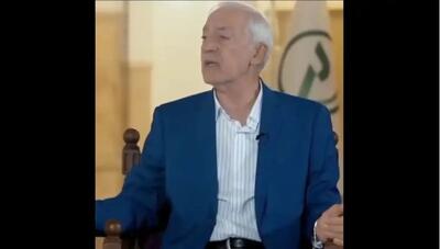  علی دایی به دلیل راه ندادن احمدی‌نژاد به رختکن اخراج شد (فیلم)