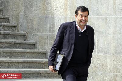 ورود وزیر ورزش و جوانان به قزوین با استقبال مسئولان استانی