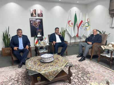 دیدار حدادی و خسروی‌وفا جهت بررسی وضعیت تیم ملی دو و میدانی