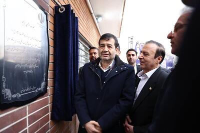 افتتاح خانه جوان قزوین توسط وزیر ورزش و جوانان