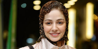  بازیگر موحنایی ایران با استایلی راحت در میان درختان موز دیده شد! - چی بپوشم