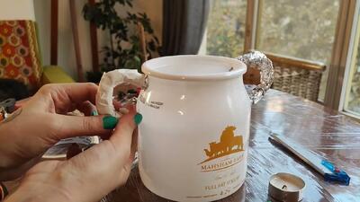  ساخت چراغ رومیزی خلاقانه با وسایل دورریختنی!