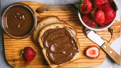  طرز تهیه شکلات صبحانه خانگی تنها با ۴ ماده / فوری بدون پختن