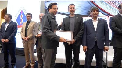  ایمان عتیقی مرد سال فولاد ایران شد