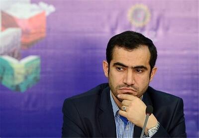 ما در ایران یک چهارم روسیه پزشک داریم و حتی تعداد پزشکان ما از سوریه و فلسطین جنگ‌زده هم کمتر است ولی مافیای پزشکی اجازه افزایش سهمیه پزشکی در دانشگاه‌ها را نمی‌دهد