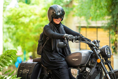 دختر موتورسوار: لطفا زود قضاوت نکنید