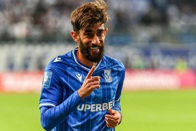 قلی‌زاده گل زد و پیراهنش را با هموطنش عوض کرد (عکس)