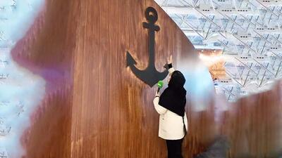 دریا طوفانی است ماهی گیران مراقب باشند