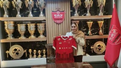 زهرا خواجوی با امضای قراردادی، رسما به پرسپولیس پیوست