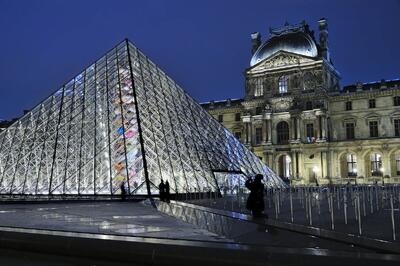  لوور سوار بر موج بدبیاری؛ نشت آب در بخش آثار باستانی مصر