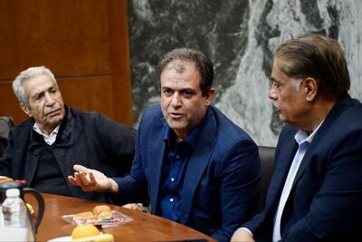 تاکید بر اهمیت نظارت بر عملکرد تیم‌های ملی در جلسه کمیته فنی فدراسیون کاراته