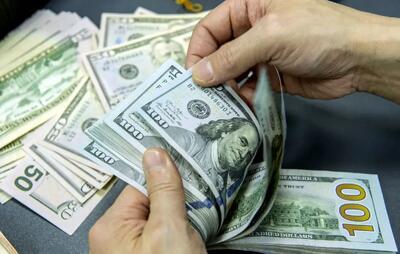 چرا قیمت دلار در بازار آزاد دوباره اوج گرفت؟ تأثیرات مصوبه واردات بدون ارز کالاهای اساسی