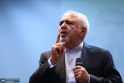  درگیری لفظی ظریف با دبیرکل شورای همکاری خلیج فارس بر سر میدان آرش! + فیلم