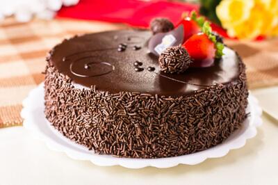  طرز تهیه کیک شکلاتی خانگی برای روز مادر | عشقت را در قالب کیک تقدیم کن