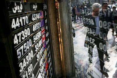 مصوبۀ دولت بازار ارز را به هم ریخت