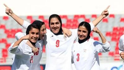 پرسپولیس با دو ملی‌پوش زن قرارداد بست؛ قنبری و خواجوی رسماً به جمع سرخ‌پوشان پیوستند