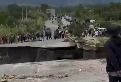  فیلم/ لحظه هولناک رانش زمین در اندونزی