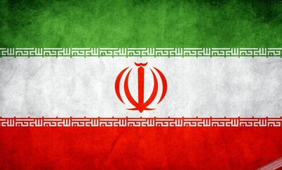  بررسی سیر تدوین قانون اساسی در مستند رادیویی «پنجره»