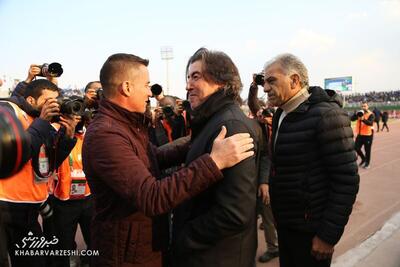 نه ساپینتو برای دربی شجاعت داشت نه اوسمار/ با این زمین و هوا دربی از این بهتر نمی‌شود - پارس فوتبال