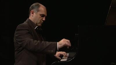 عاشق باران‌های رشت و رِن/ بردیا صدرنوری دو قطعه تازه منتشر کرد - پارس فوتبال