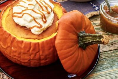  طرز تهیه چیزکیک کدو حلوایی برای بلندترین شب سال